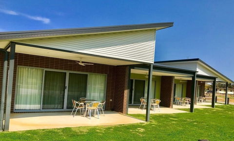 CluBarham Golf Resort - Accommodation Asia 0