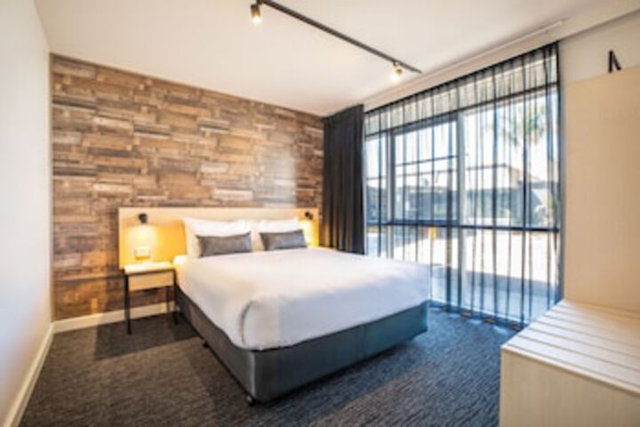  Accommodation Asia