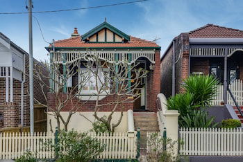Stunning Inner City House Close To Fish Market - Accommodation Asia 0