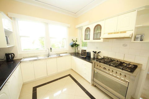 Baulkham Hills Beauty - Accommodation Asia 6