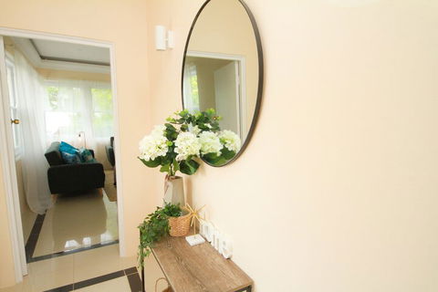 Baulkham Hills Beauty - Accommodation Asia 3