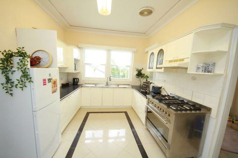 Baulkham Hills Beauty - Accommodation Asia 5