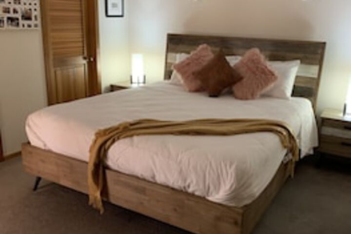 Flora Hill VIC Accommodation Guide
