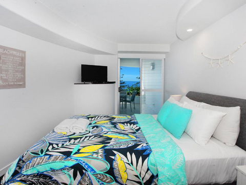 Sirocco 506 By G1 Holidays Two Bedroom Beachfront Apartment In Sirocco Resort - Accommodation Asia 3