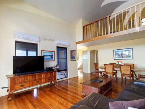 Elandra - Accommodation Asia 5