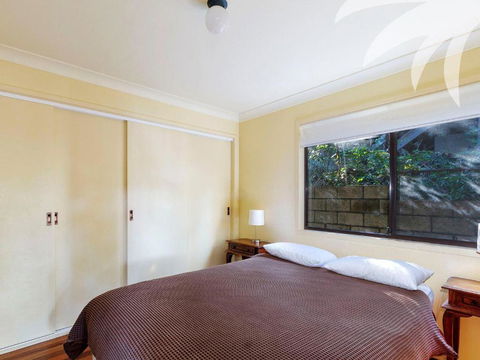 Elandra - Accommodation Asia 1