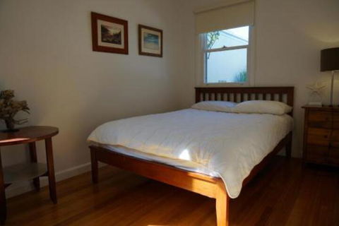 Cooinda - Accommodation Asia 6
