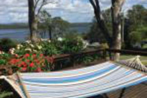 Lakeview Cottage - Accommodation Asia 0