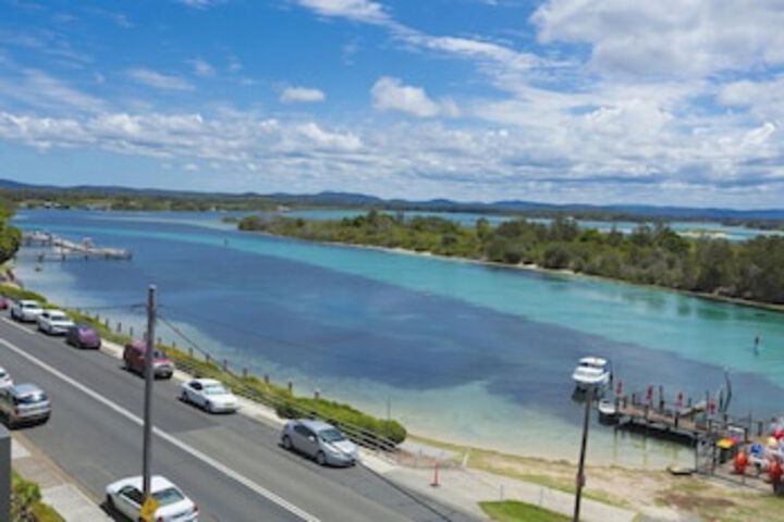 Stroud NSW Accommodation Asia