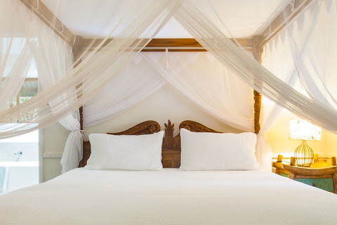 Sanctuary In The Pocket - Accommodation Guide 5
