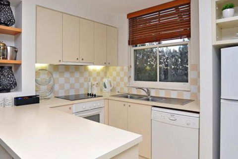 Villa Executive 2br Valley Views Resort Condo Located Within Cypress Lakes Resort (nothing Is More Central) - Accommodation Asia 6