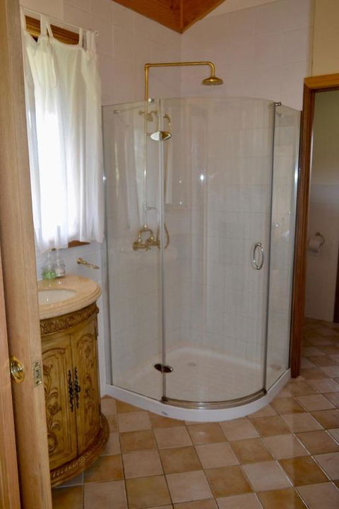 Pelican Lagoon Cabin - Accommodation Asia 6