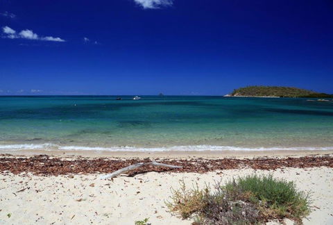 Hydeaway Retreat Beach House Hydeaway Bay - Accommodation Asia 2