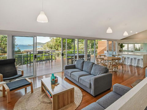 Duggan House - Accommodation Asia 5