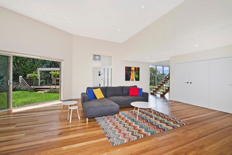 Kilala Executive Home - Accommodation Asia 5
