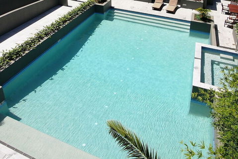 Waterline 202 - Accommodation Guide 2