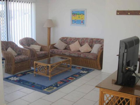 Hi Surf Unit 2 92 Head Street Forster - Accommodation Asia 5