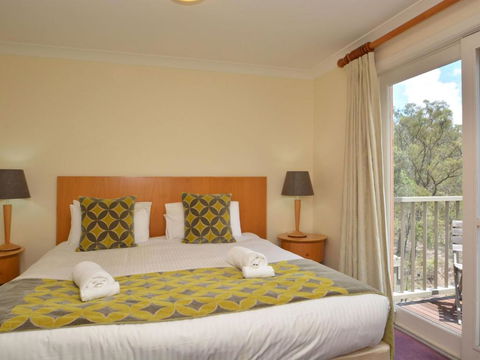 Villa Executive 2br Barbera Resort Condo Located Within Cypress Lakes Resort (nothing Is More Central) - Accommodation Asia 4