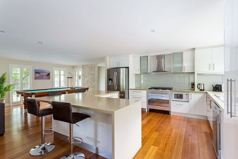 Glen Retreat - Accommodation Guide 5