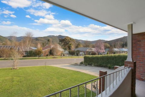 Abbey Rose - Bright, VIC - Accommodation Asia 0