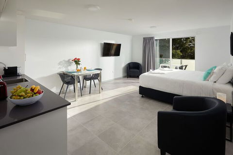 East Maitland Executive Apartments - Accommodation Asia 4