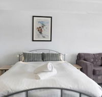 Snowy Studio - Accommodation Asia