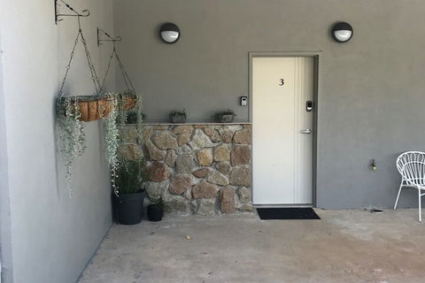 Scandi Stayz Retreat 3 - Accommodation Guide 2