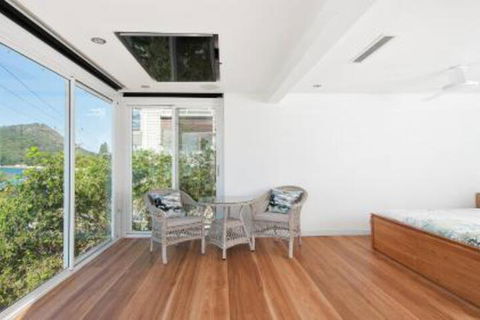 Shoal Bay Views At Shoal Bay - Accommodation Guide 2