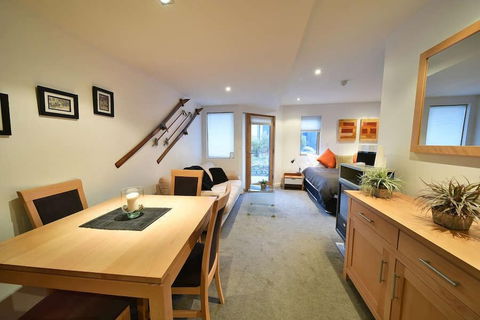 Powder 2a - Accommodation Asia 4