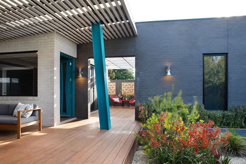 Arenas South - Accommodation Asia 0