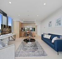 New Contemporary Apartment near Macquarie Centre - Accommodation Asia