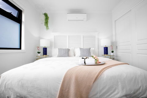 AUJOY 3 Bed Townhouse Burwood 1 - Accommodation Asia 3