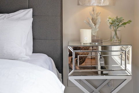 AUJOY 4 Bed Townhouse Glen Waverley - Accommodation Asia 3