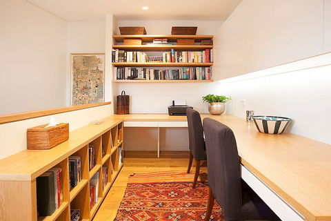 The Tarmons - Accommodation Guide 1