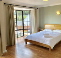 Riverton Lodge - Walk to Shopping Centre - Accommodation Asia