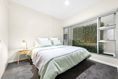 Hotham, 2BDR North Melbourne Apartment - Accommodation Asia 4