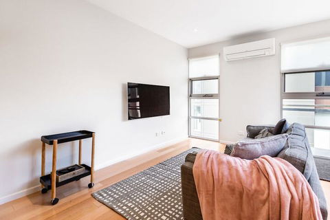Hotham, 2BDR North Melbourne Apartment - Accommodation Asia 6