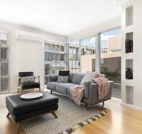 Hotham 2BDR North Melbourne Apartment - Accommodation Asia