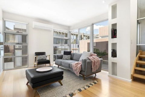 Hotham, 2BDR North Melbourne Apartment - Accommodation Asia 0