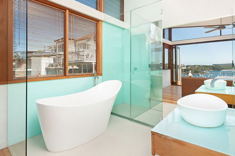 Stunning Architecture Balmoral Views - Accommodation Guide 4