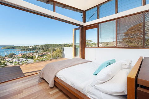 Stunning Architecture Balmoral Views - Accommodation Guide 5