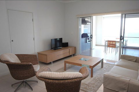 Deep Blue 12 - Accommodation China 2