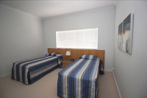 Deep Blue 12 - Accommodation China 6