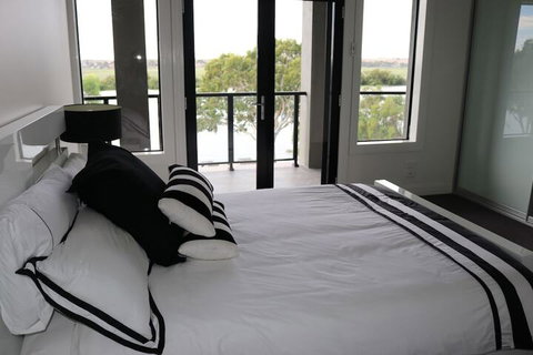 River Devine Murray Bridge - Accommodation China 5