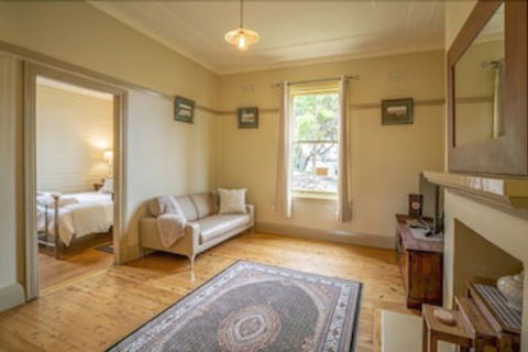 Steele Point Cottage - Accommodation Asia 4