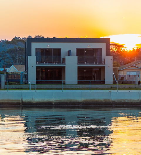 Ulverstone Waterfront Apartments - Accommodation Guide 0