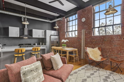 BOUTIQUE STAYS - Loft On Rose - Accommodation Guide 5