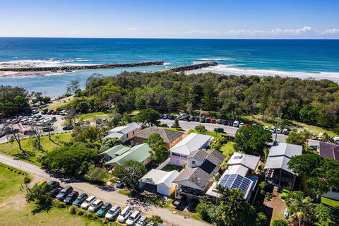 A PERFECT STAY Sunset Beach Summer Breeze - Accommodation Asia 2