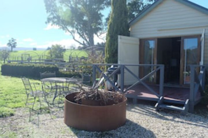 Killingworth VIC Accommodation Asia