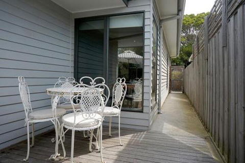 Sea Pup - Accommodation Asia 6